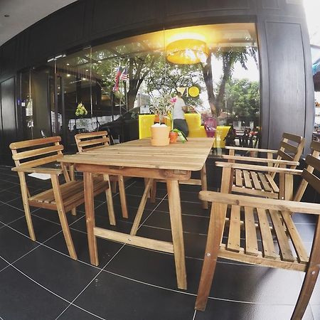 วิโอ โฮเต็ล ศรี เปตาลลิง Hotel กัวลาลัมเปอร์ ภายนอก รูปภาพ